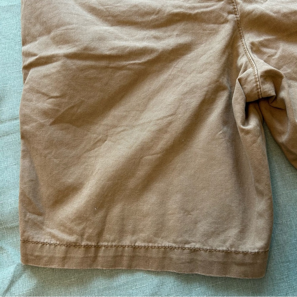 Old Navy Lived-In Straight Men’s Shorts - Picture 9 of 16